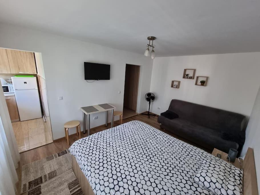 Garsoniera Maria 2 Apartment Турда Екстериор снимка