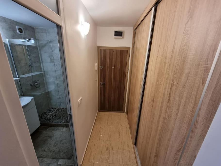 Garsoniera Maria 2 Apartment Турда Екстериор снимка